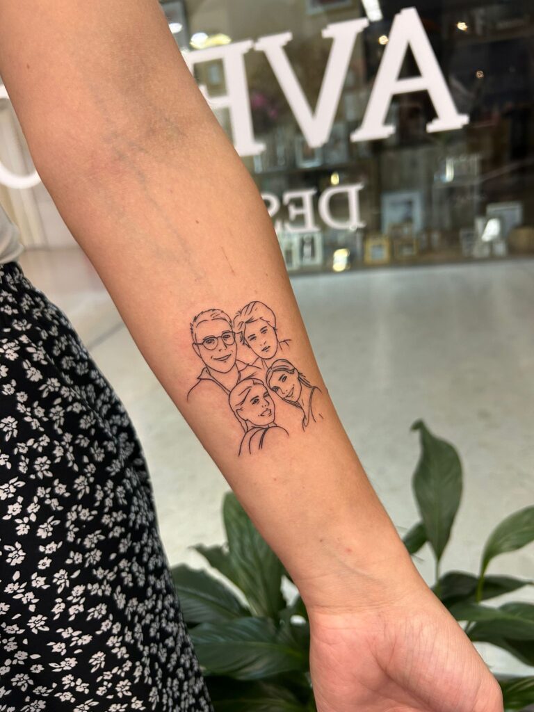 1000016745